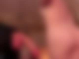 Lusty-Freya's Live Sex Cam Show