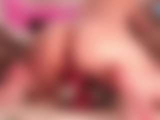 Lusty-Freya's Live Sex Cam Show