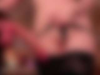 Lusty-Freya's Live Sex Cam Show
