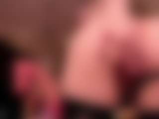 Lusty-Freya's Live Sex Cam Show