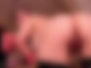 Lusty-Freya's Live Sex Cam Show