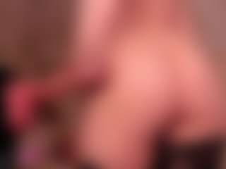 Lusty-Freya's Live Sex Cam Show