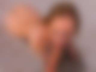 Lusty-Freya's Live Sex Cam Show