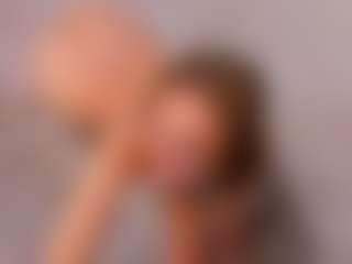 Lusty-Freya's Live Sex Cam Show