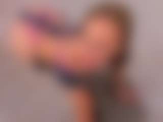 Lusty-Freya's Live Sex Cam Show