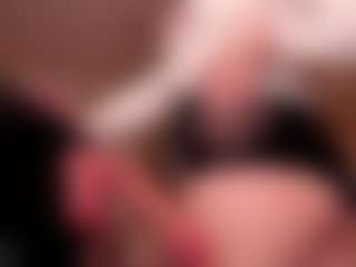 Lusty-Freya's Live Sex Cam Show