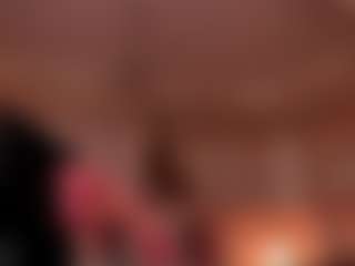 Lusty-Freya's Live Sex Cam Show