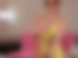 Lusty-Freya's Live Sex Cam Show