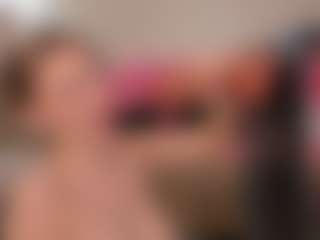 Lusty-Freya's Live Sex Cam Show