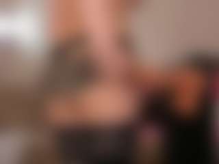 Lusty-Freya's Live Sex Cam Show