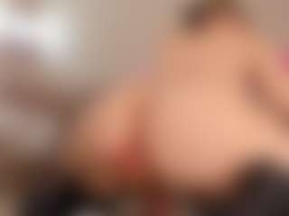 Lusty-Freya's Live Sex Cam Show