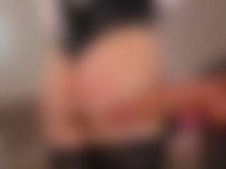 Lusty-Freya's Live Sex Cam Show