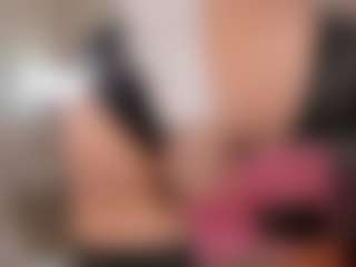 Lusty-Freya's Live Sex Cam Show