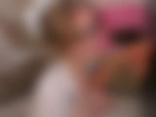 Lusty-Freya's Live Sex Cam Show