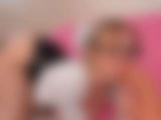 Lusty-Freya's Live Sex Cam Show