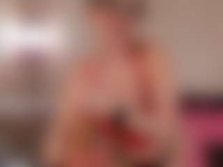 Lusty-Freya's Live Sex Cam Show