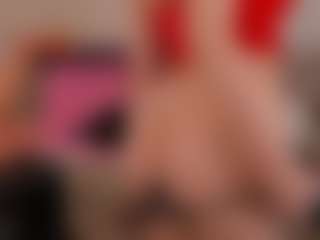 Lusty-Freya's Live Sex Cam Show