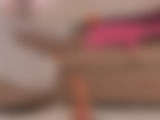 Lusty-Freya's Live Sex Cam Show