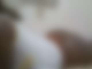 Live cam show with TERRY-ASHLEY - Average on nudelive.tv