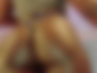 Live cam show with Tiffanycandy23 - Ebony on friskycurves.com | united states