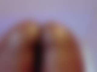 Live cam show with Candice - Ebony Lush on chickslive.net