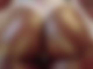 Live cam show with Candice - Cute on Camsoda