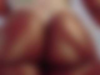 Live cam show with Candice - Shaved Pussy on xfollow cams