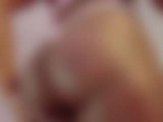 Live cam show with Candice - Oil on SquirtSoMuch