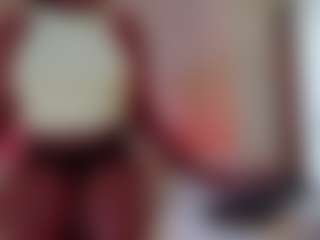 Live cam show with Candice - Cute on CamwithHer