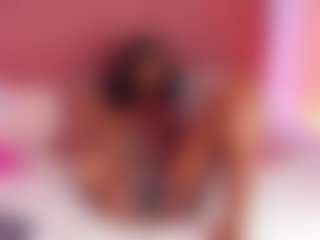 Brittanyjhonnns's Live Sex Cam Show