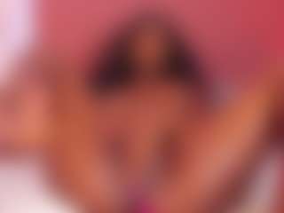 Brittanyjhonnns's Live Sex Cam Show