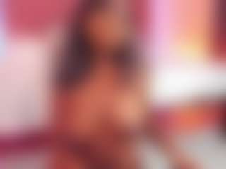 Brittanyjhonnns's Live Sex Cam Show