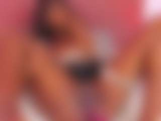 Brittanyjhonnns's Live Sex Cam Show