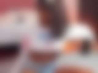 Live cam show with Brittanyjhonnns - Asshole Black on live.xheat.ai