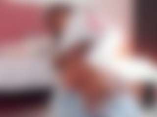 Brittanyjhonnns's Live Sex Cam Show