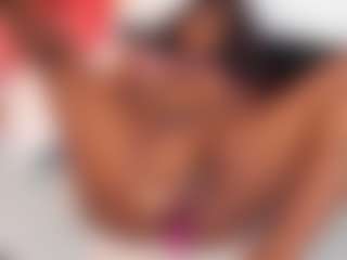 Brittanyjhonnns's Live Sex Cam Show