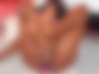Brittanyjhonnns's Live Sex Cam Show