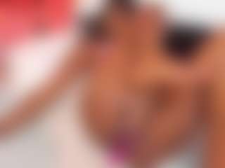 Brittanyjhonnns's Live Sex Cam Show