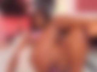 Brittanyjhonnns's Live Sex Cam Show