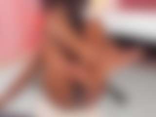 Live cam show with Brittanyjhonnns - Double Penetration on Camsoda