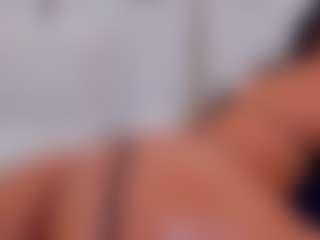 Live cam show with greta_beaumont - Flashing on Camiplay Live
