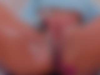 greta_beaumont's Live Sex Cam Show