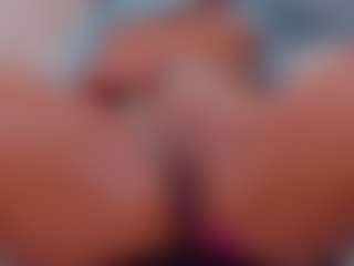 Live cam show with greta_beaumont - Petite Young Adult on Dare Cams