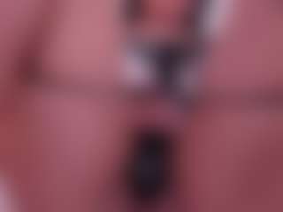 Live cam show with greta_beaumont - Petite on madthumbs