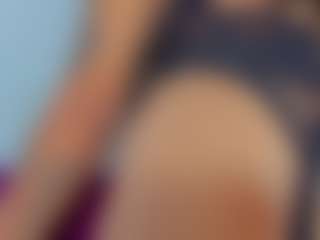 greta_beaumont's Live Sex Cam Show