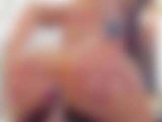 Live cam show with greta_beaumont - Fingers on Taboo Cams XXX