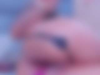 Live cam show with greta_beaumont - Skinny on livesexfox.com