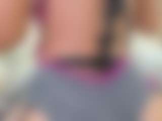Live cam show with greta_beaumont - Thong on CamwithHer