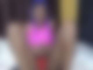 Live cam show with wet3D - Ebony Petite on WildCum