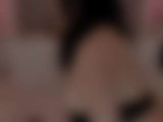 xlau123x's Live Sex Cam Show